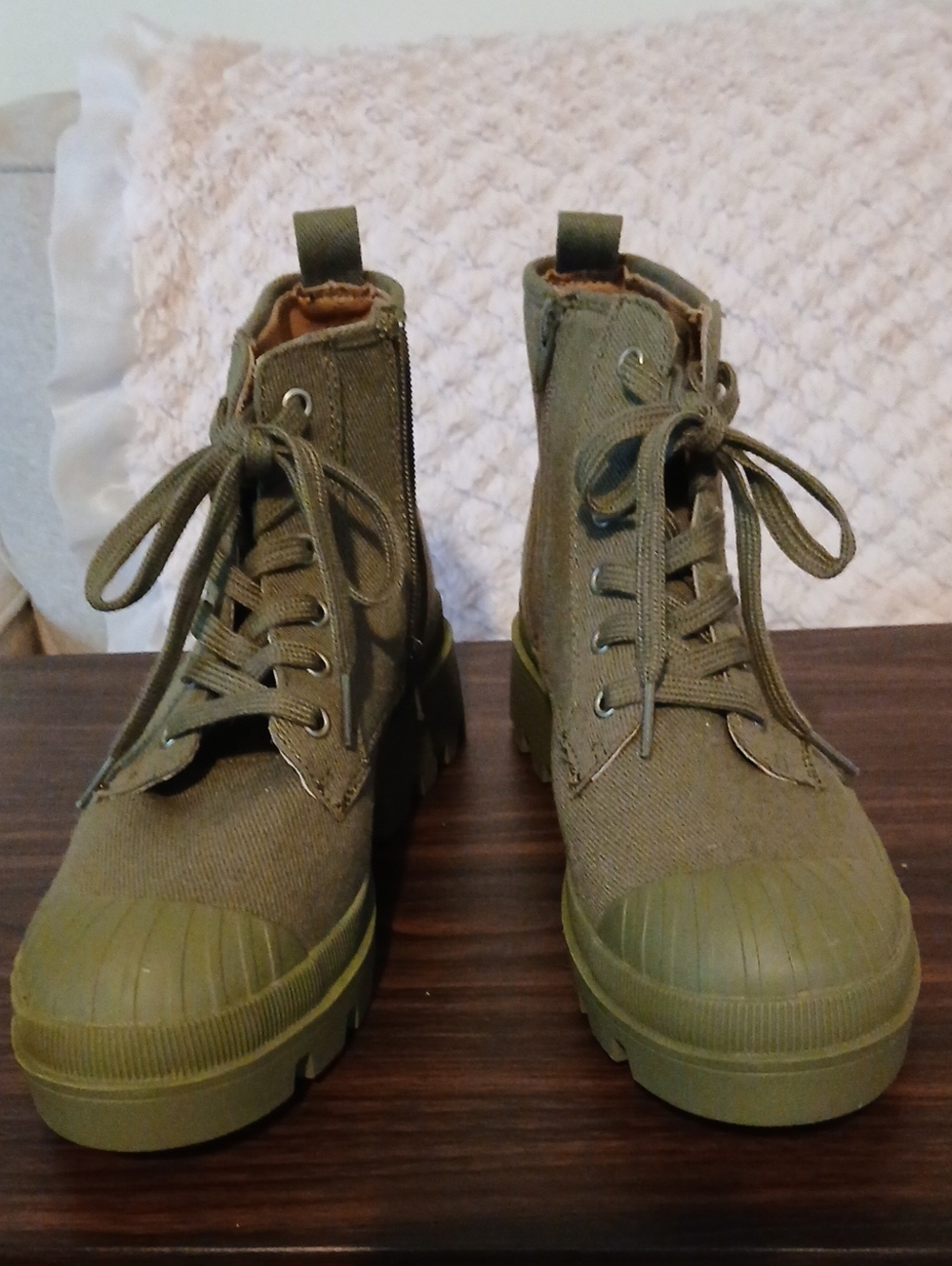 Universal Thread Olive Canvas Lace-Up Combat Boots